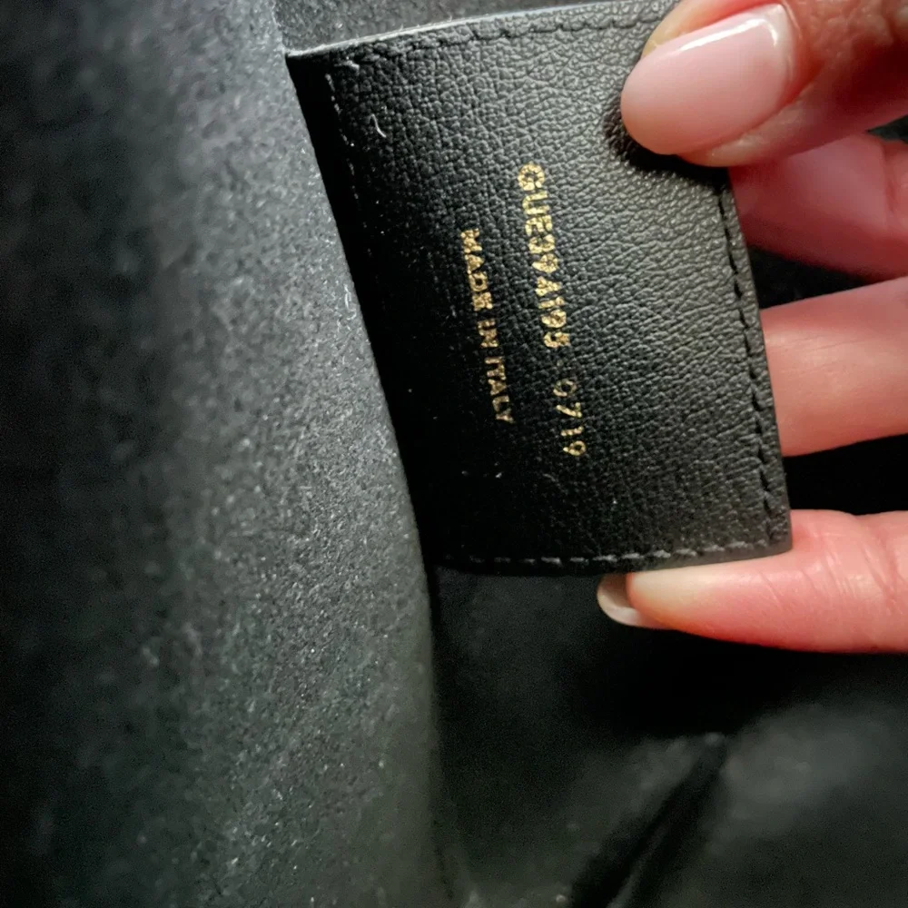 Saint Laurent Leather Shopping Tote - Picture 5 of 15